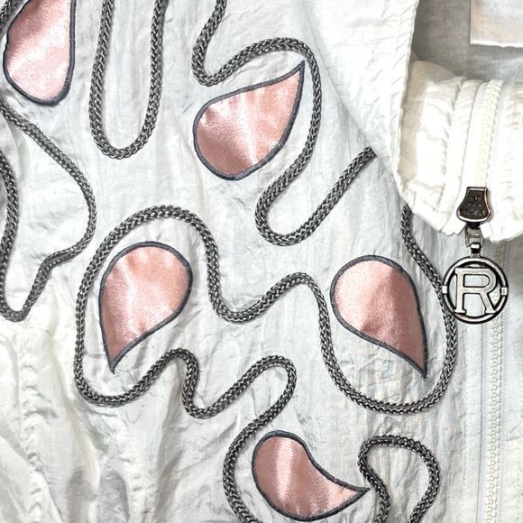 Rafael 90s White Zip Up Windbreaker w/ Embroidered Abstract Design - Picture 5 of 5
